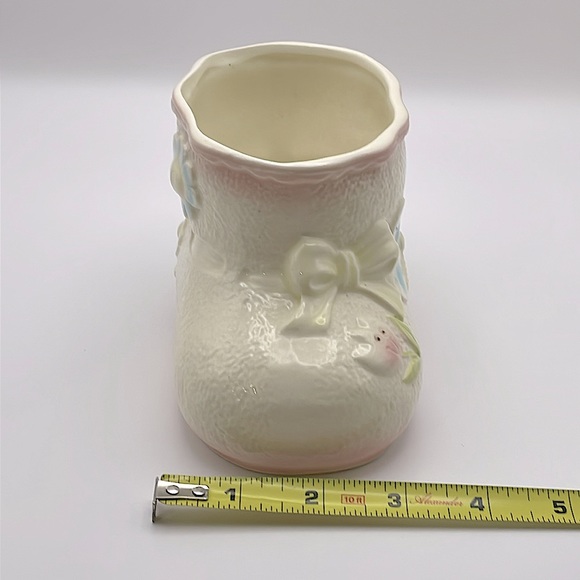 Vintage, Japan, ceramic baby shoe planter,  anthropomorphic flowers/butterfly:)) - Picture 13 of 13